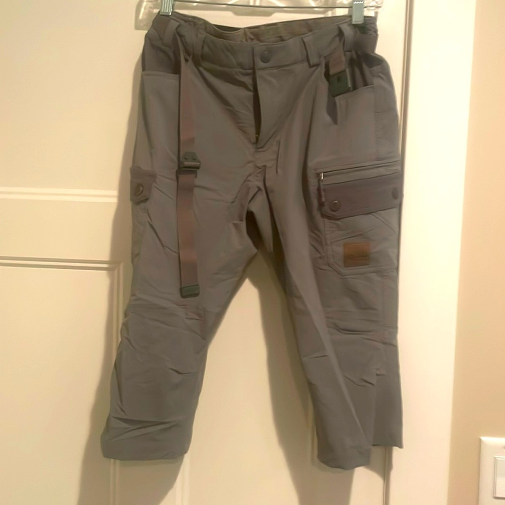 NWOT Columbia hiking capris
